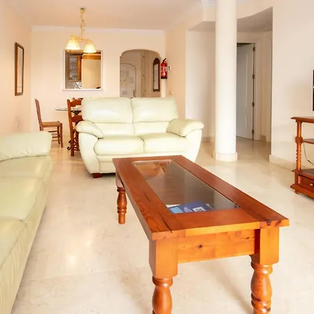 Appartement Amazing In Marbella-elviria With 2 Bedrooms, Wifi&outdoor Swimming Pool
